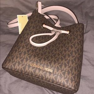 Michael Kors Crossbody Purse